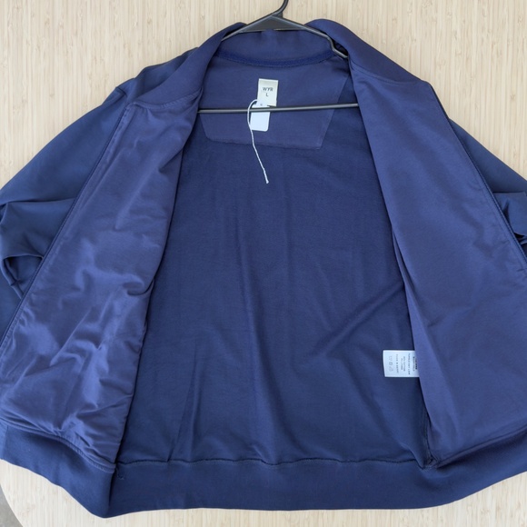 WYR - Track Jacket - size L - Picture 4 of 7